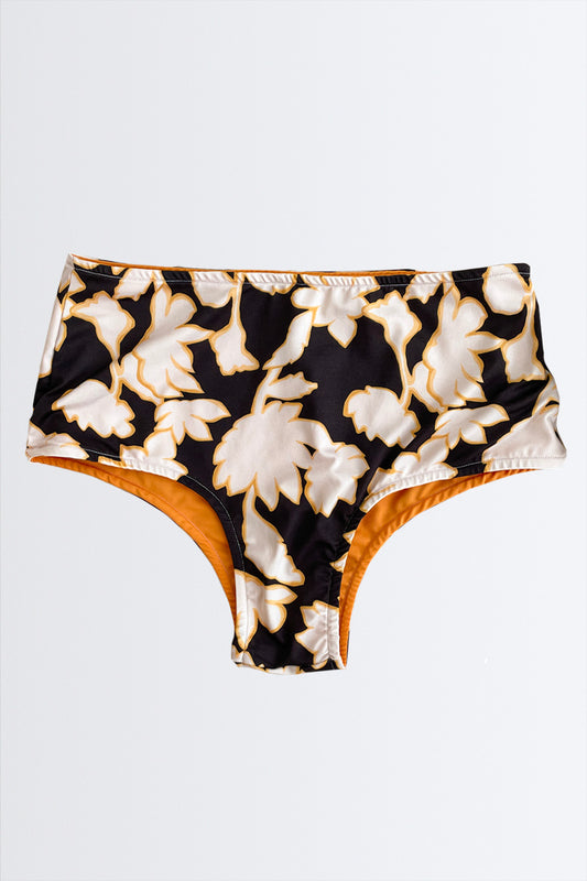 03565 - BW Calcinha Hot Pant Dupla Face