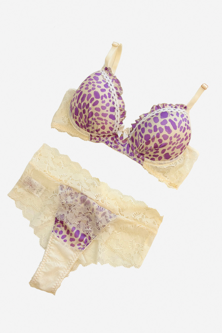 04292 - Conjunto Sutiã Bojo Franzido e Base em Gloss e Renda
