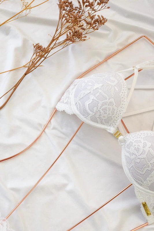 Conjunto Strappy Bra de Renda e Calcinha Biquíni - Nuance