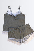 03330 - Short Doll com Renda no Decote e Barra
