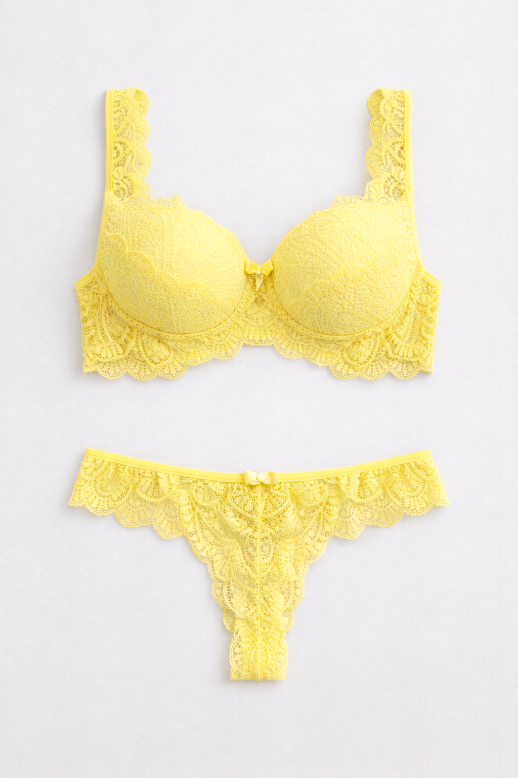 03334 -Sutiã com Base e Alças em Renda e Calcinha Fio