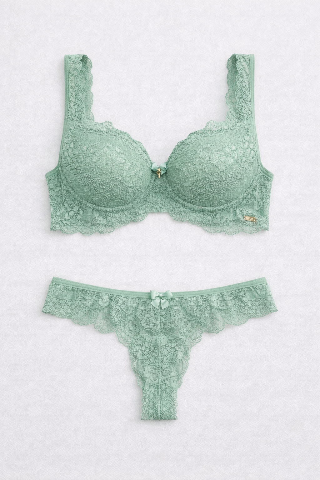 03334 -Sutiã com Base e Alças em Renda e Calcinha Fio