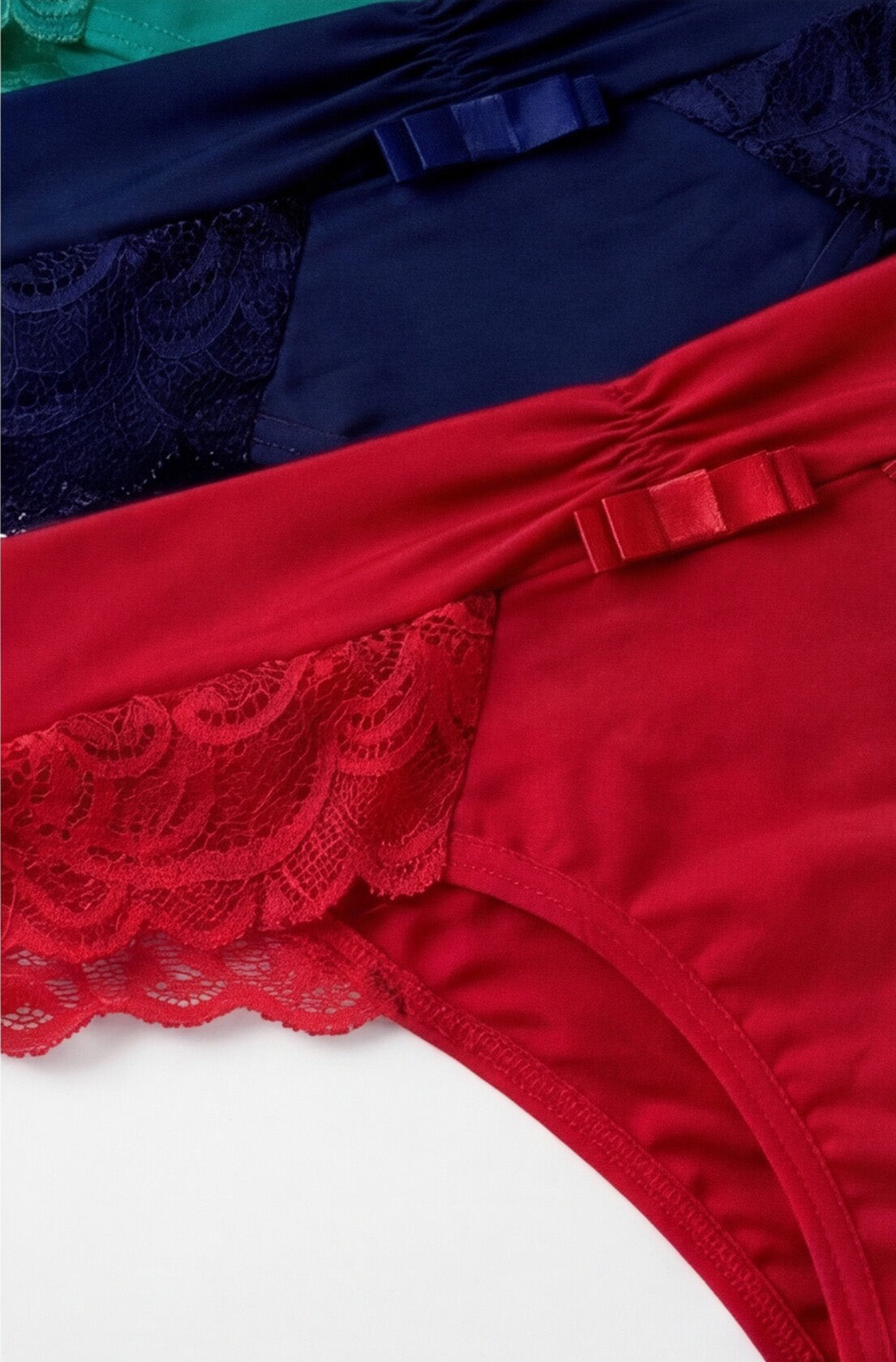 03423 - Kit 3 - Calcinha Biquíni com Detalhe de Renda