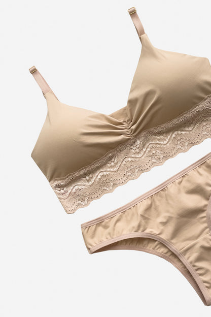 03437 - Sutiã com Bojo Removível e Calcinha Biquíni