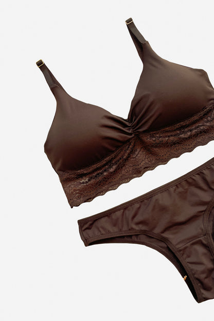 03437 - Sutiã com Bojo Removível e Calcinha Biquíni