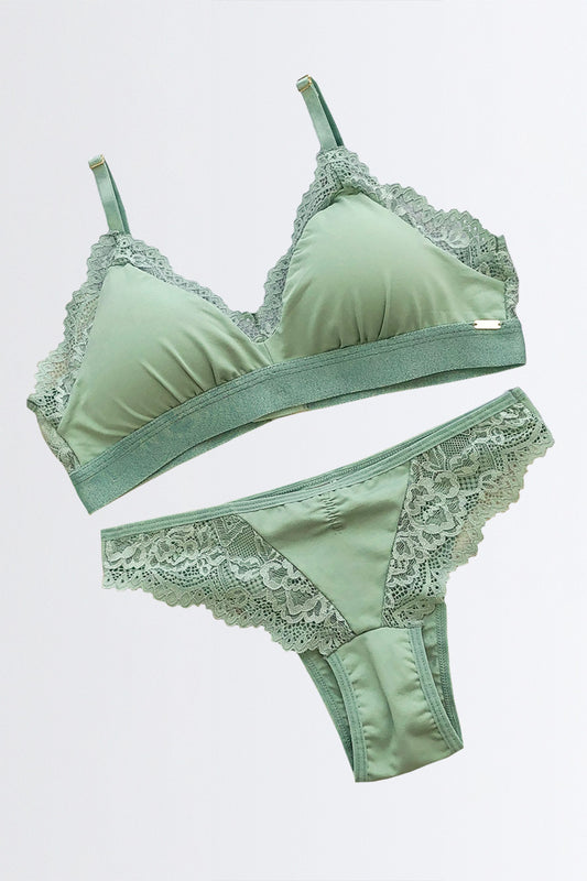 03482 - Sutiã Top com Renda e Microfibra + Calcinha Biquíni