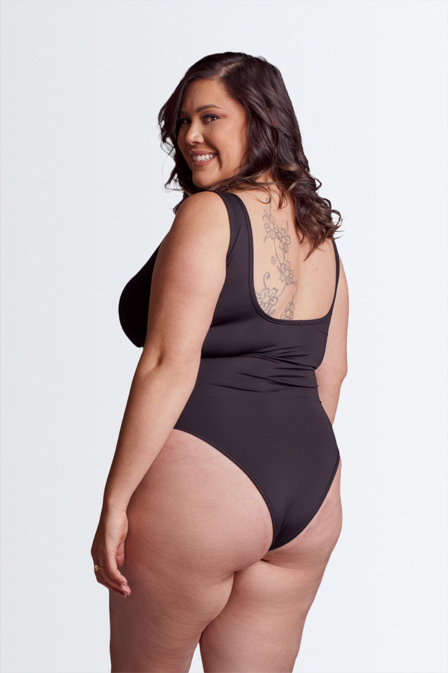 03823 - BW MAIO PLUS SIZE TRANSPASSADO - Nuance