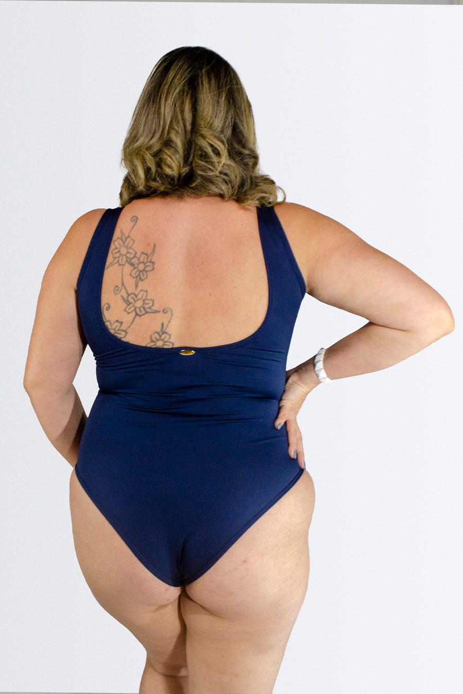 03823 - BW MAIO PLUS SIZE TRANSPASSADO - Nuance