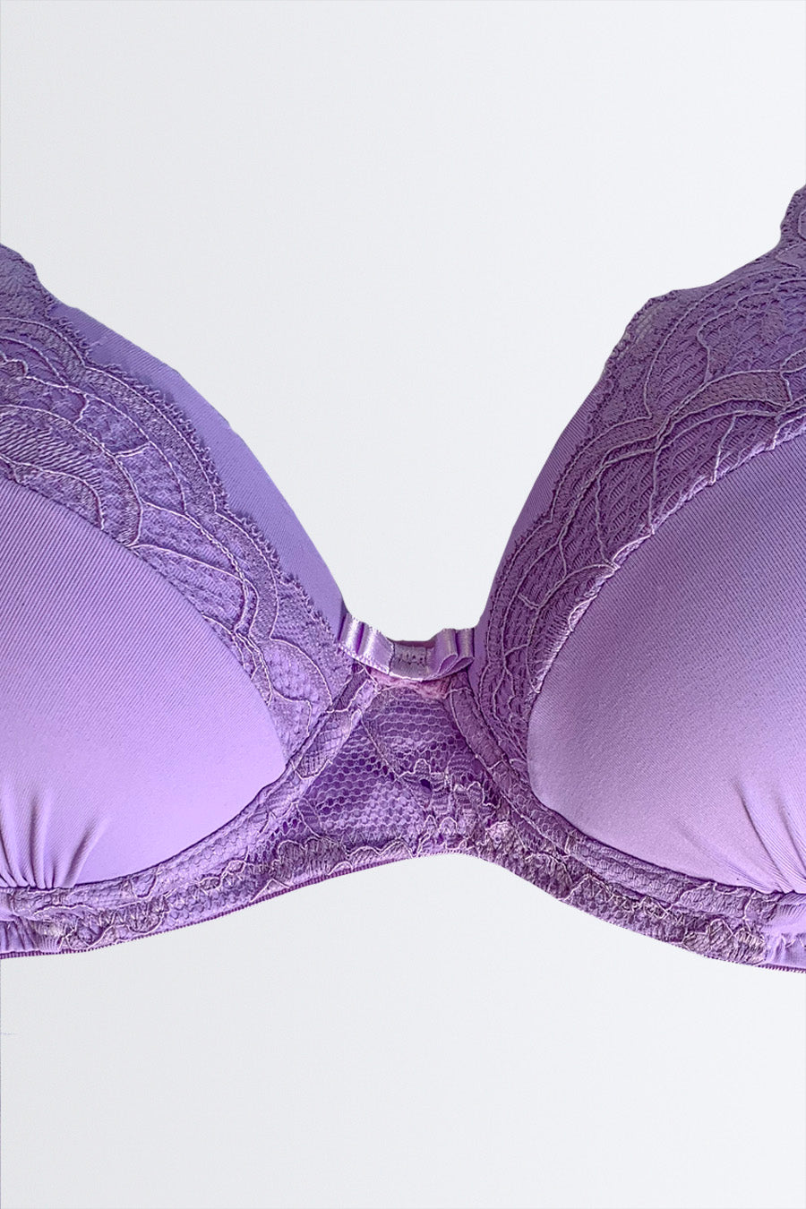 03935 -  Soutien com Base e  detalhes em Renda e Calcinha Biquíni com Recortes