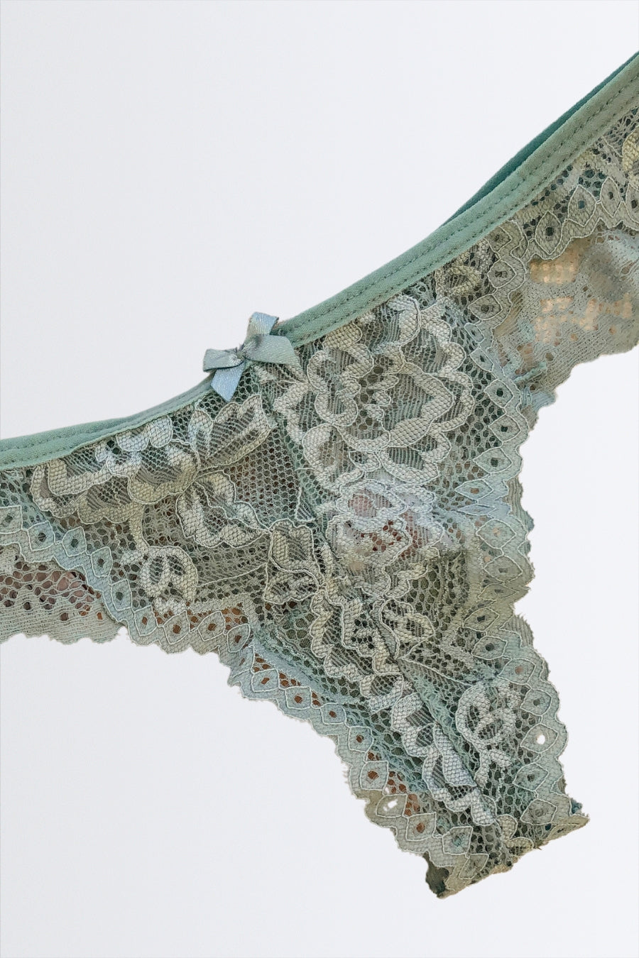 04120 - Calcinha Fio de Renda - Nuance