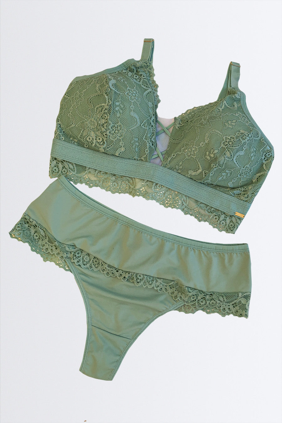 04123 - Soutien Plus Size com Elástico na Base e Calcinha de Renda