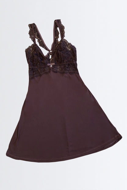 04156 - Camisola de Liganete sem Bojo com Renda e Decote nas Costas