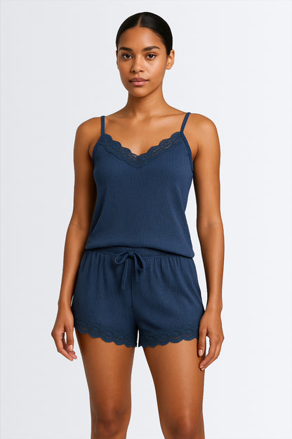 04201 - Short Doll Canelado com Detalhes em Renda