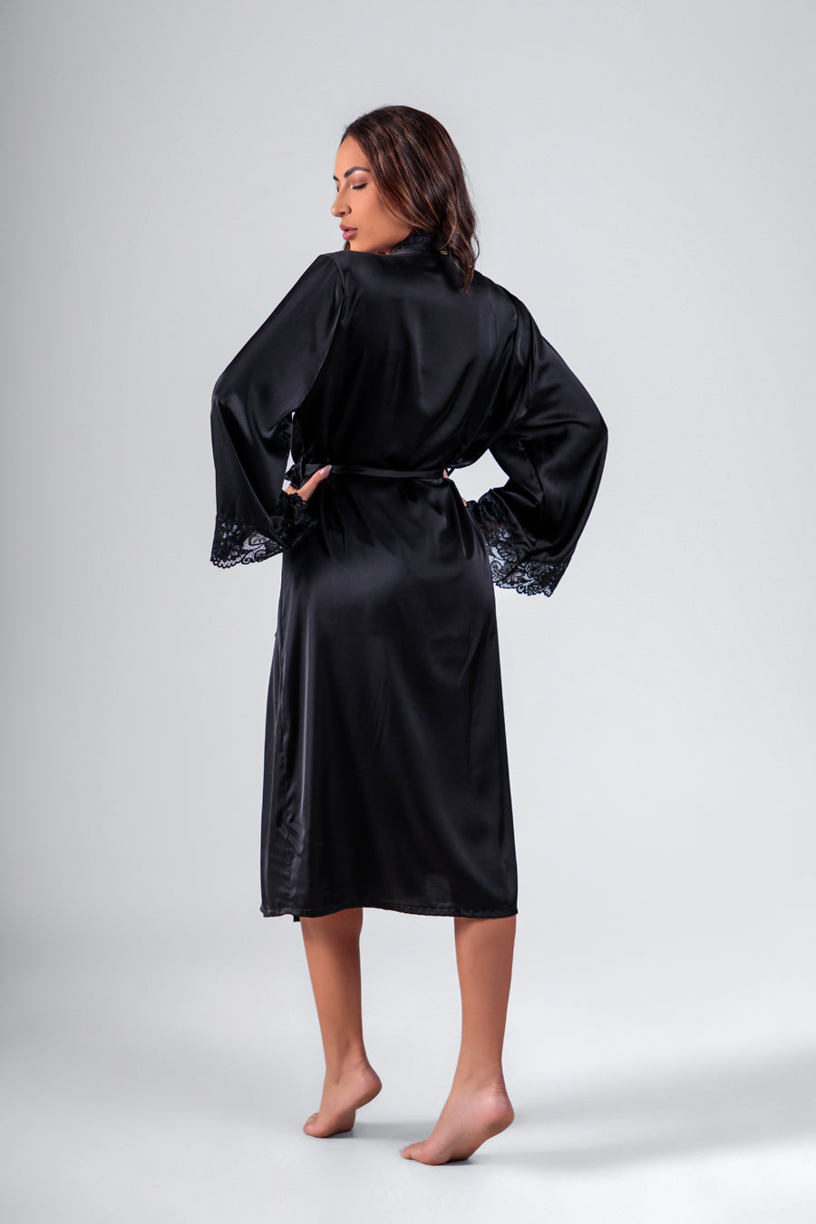 04279 - Hobby Midi no Tecido Gloss com Barrado da Manga em e Faixa para Cintura