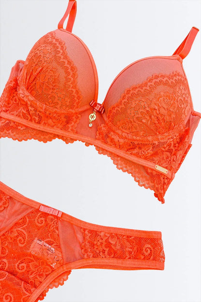 Conjunto Cropped com Bojo e Renda + Calcinha Fio com Recortes e Transparências - Nuance