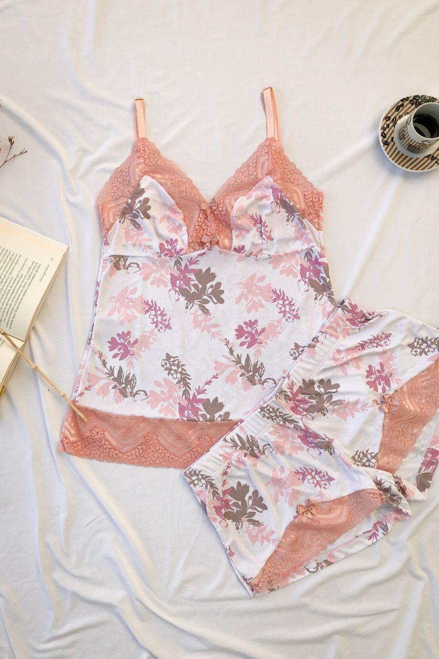 Short Doll Sem Bojo Estampado com Renda - Nuance